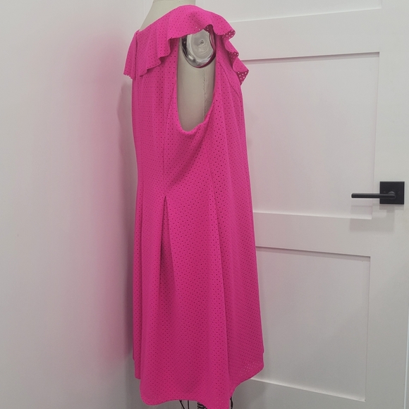 Eliza J Pink Sleeveless A-Line Mini Dress - Picture 4 of 12